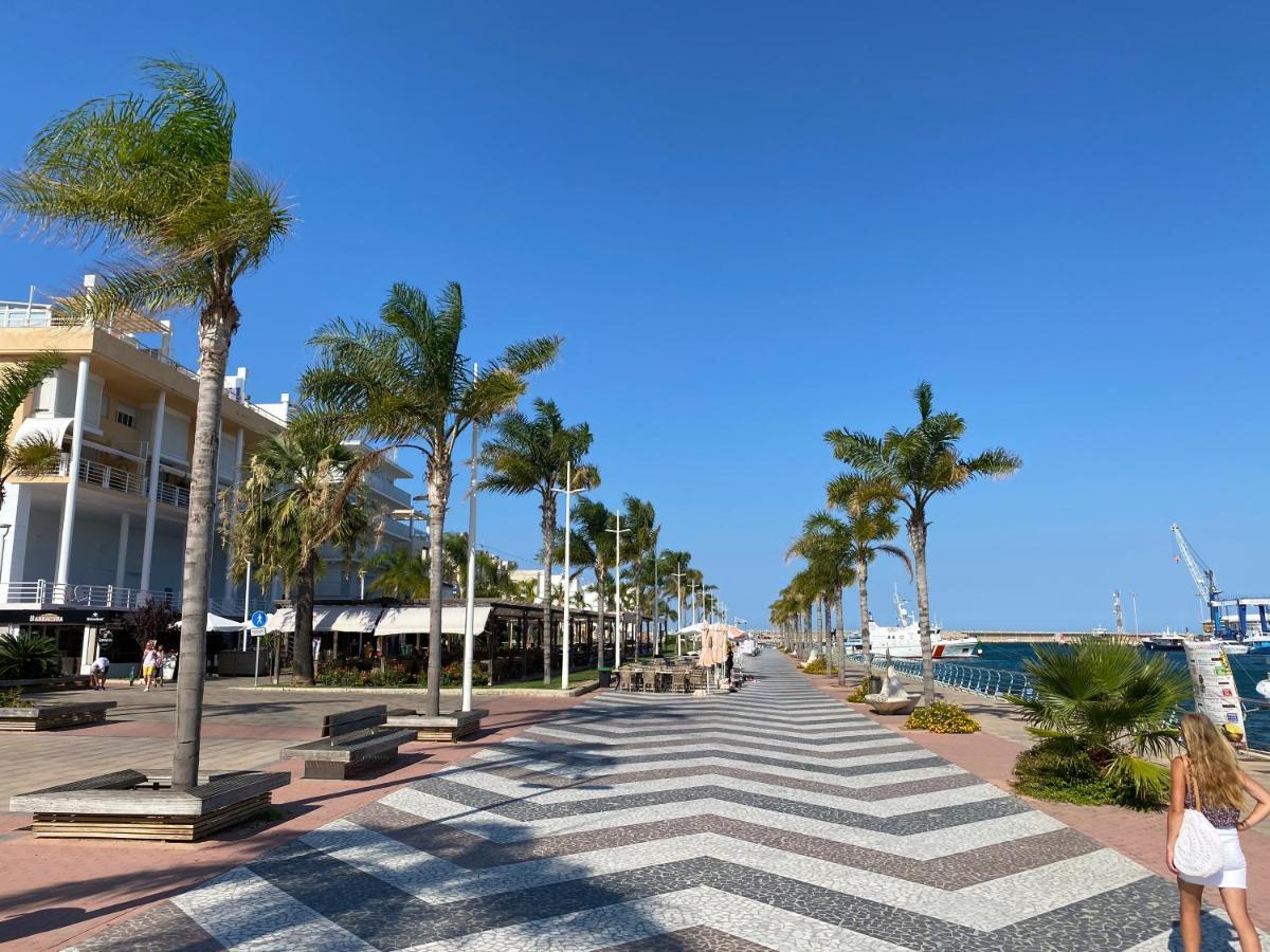Apartamento "Navarra" 350M De La Playa Playa de Gandia Kültér fotó